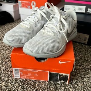 Nike flex trainer